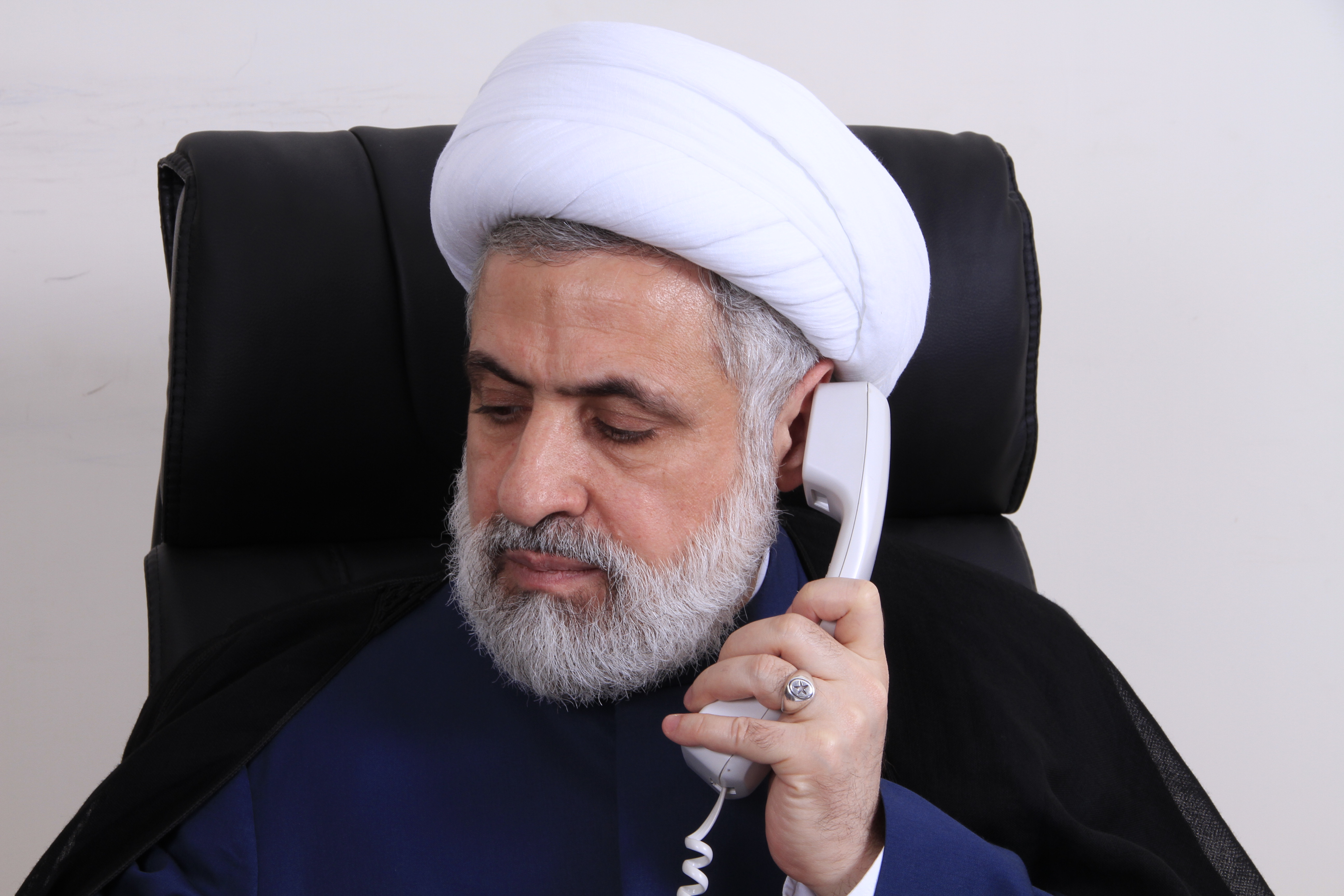 اتصال بمفتي الجمهورية قباني والمفتي المنتخب دريان 12/8/2014